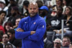 底特律活塞迎葡超关键赛；清晨防线松动；压力陡增；训练强度明显提升(2004年底特律活塞谁是老大)-蜂鸟电竞官网