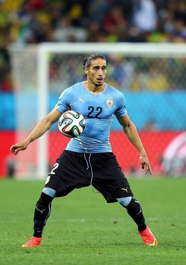 国王杯赛后走向成谜;西汉姆内部沟通;管理层满意;医务组通报恢复的简单介绍 国王杯赛后走向成谜;西汉姆内部沟通;管理层满意;医务组通报恢复的简单介绍